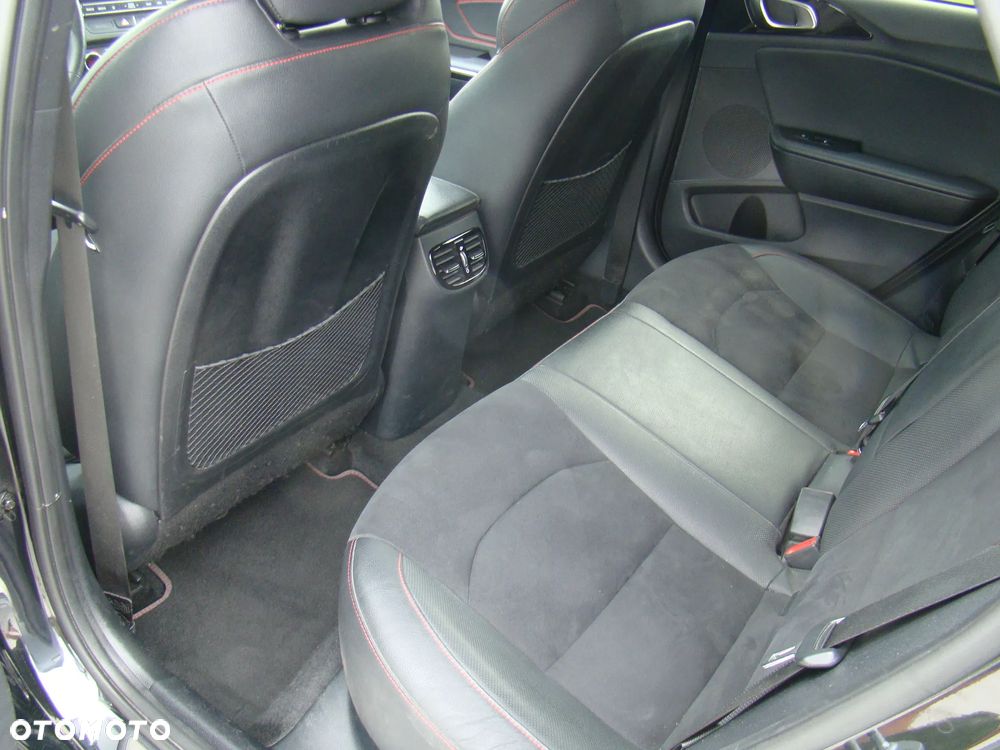 Kia ProCeed 1.6 T-GDI OPF GT - 34