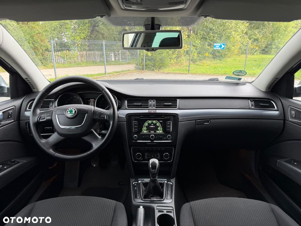 Skoda Superb 2.0 TDI Comfort - 12