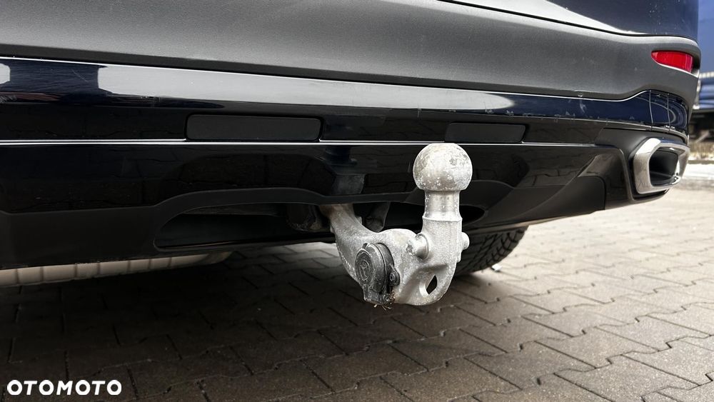 Mercedes-Benz GLC - 11