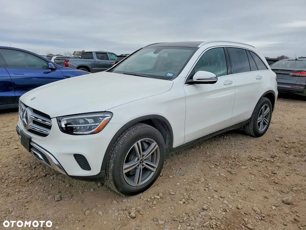 Mercedes-Benz GLC 300 4Matic 9G-TRONIC - 2