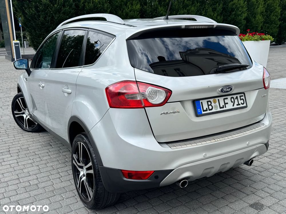 Ford Kuga 2.0 TDCi 4x4 Titanium - 29