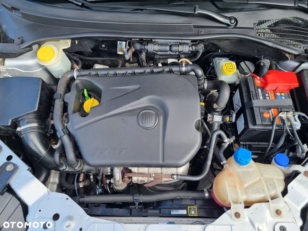 Fiat Linea 1.4 T-Jet 16V Active - 24
