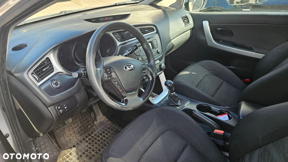 Kia Ceed 1.6 GDI M - 6