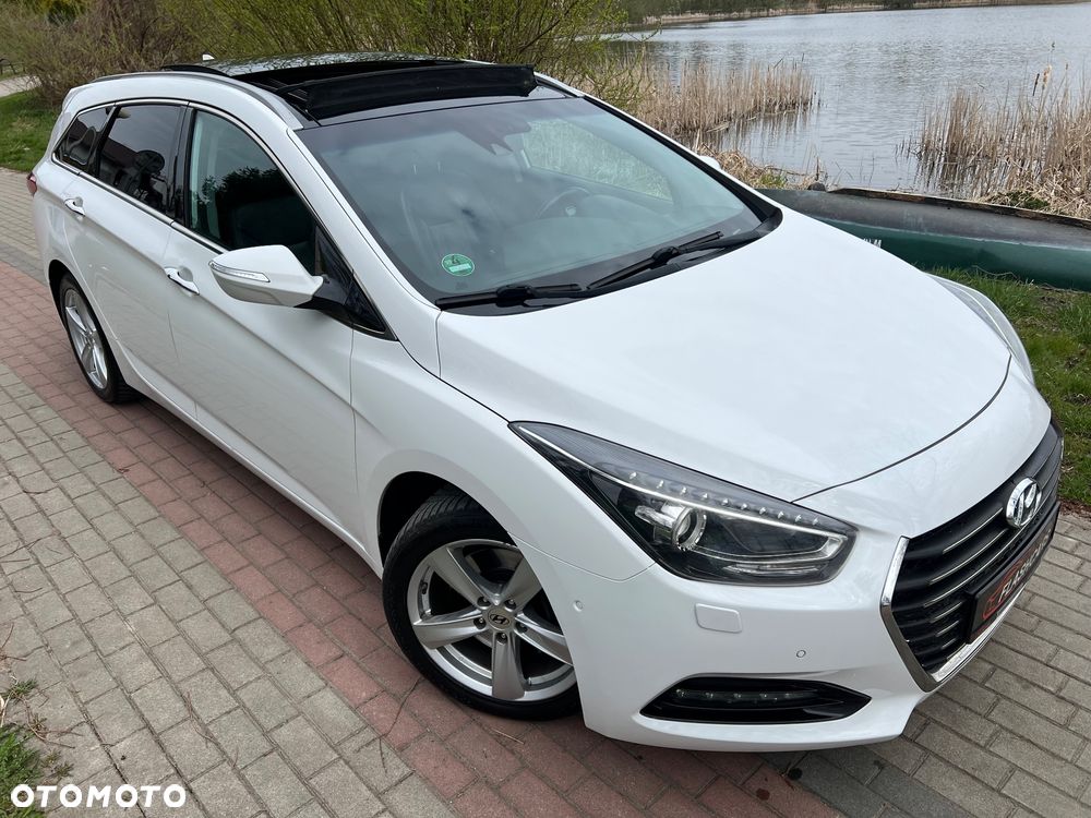 Hyundai i40 Kombi 1.7 CRDi DCT Premium - 33