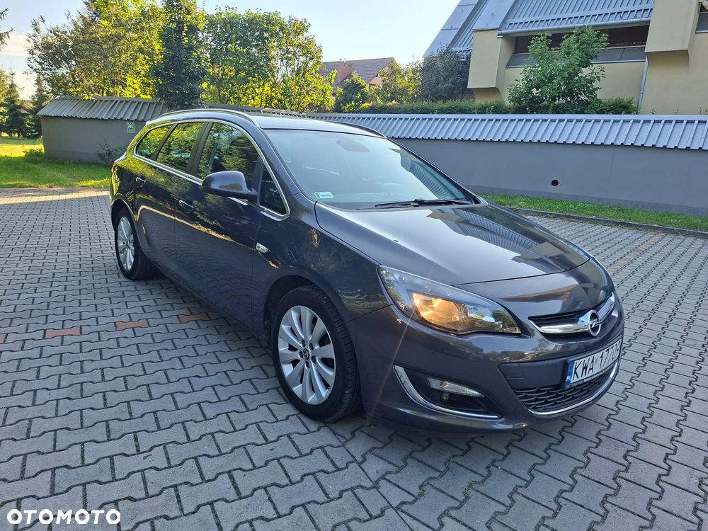 Opel Astra 1.4 T Cosmo - 18