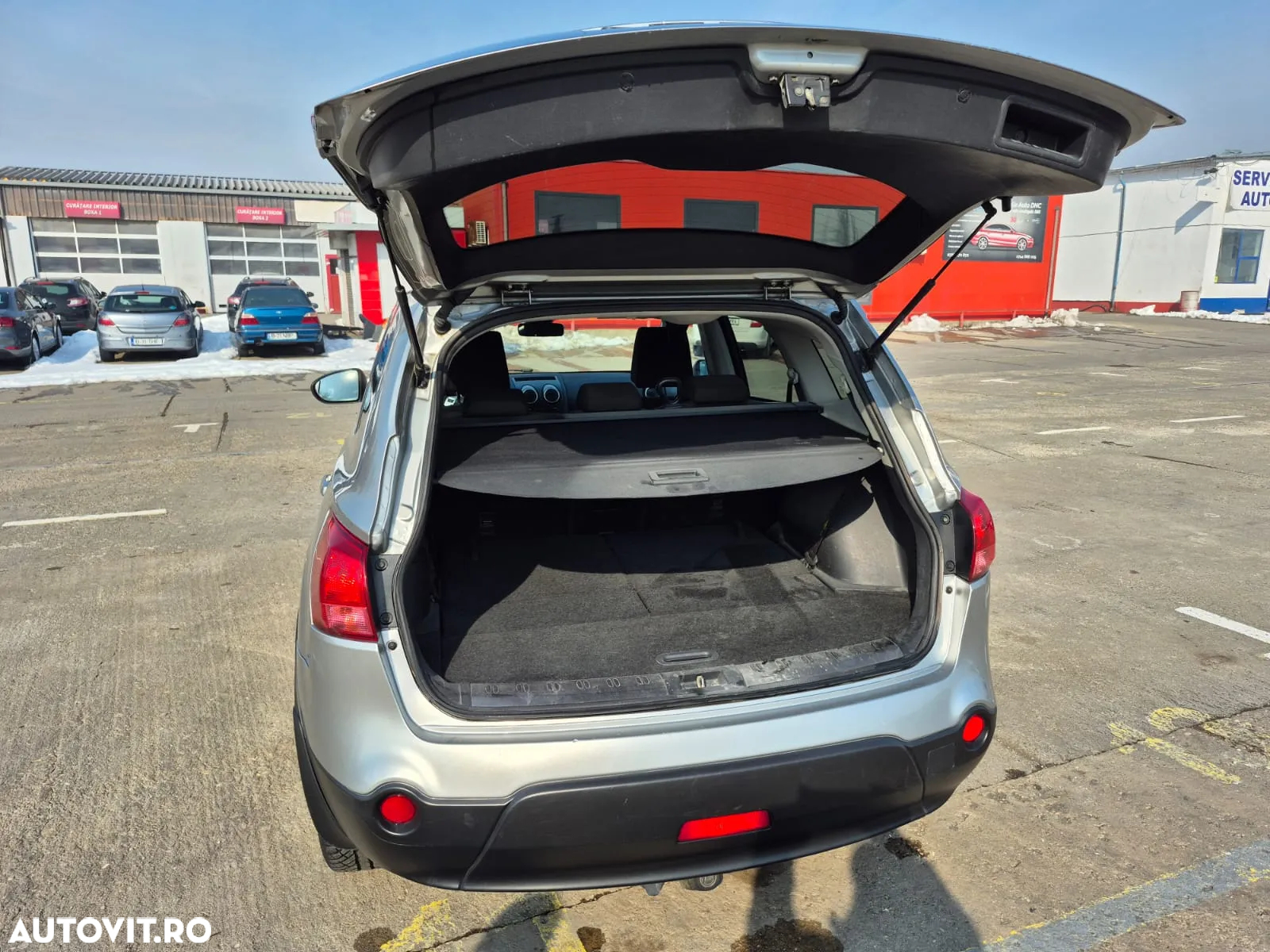 Nissan Qashqai+2 2.0 dCi DPF Acenta - 8