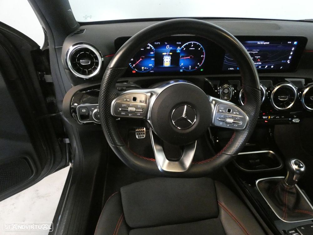 Mercedes-Benz A 180 d AMG Line - 19