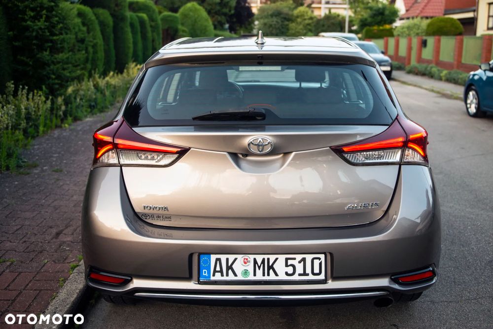 Toyota Auris 1.2 Turbo Comfort - 6