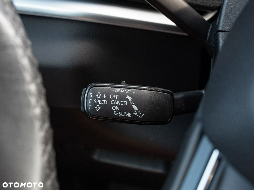 Skoda Karoq 1.6 TDI SCR 4x2 Style DSG - 16