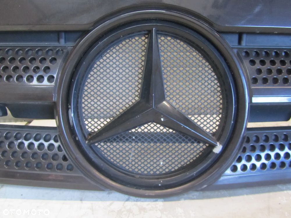 mercedes actros -axor 11p4 11r19r maska-grill - 6