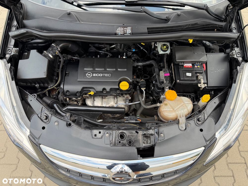 Opel Corsa 1.4 16V Navi - 8