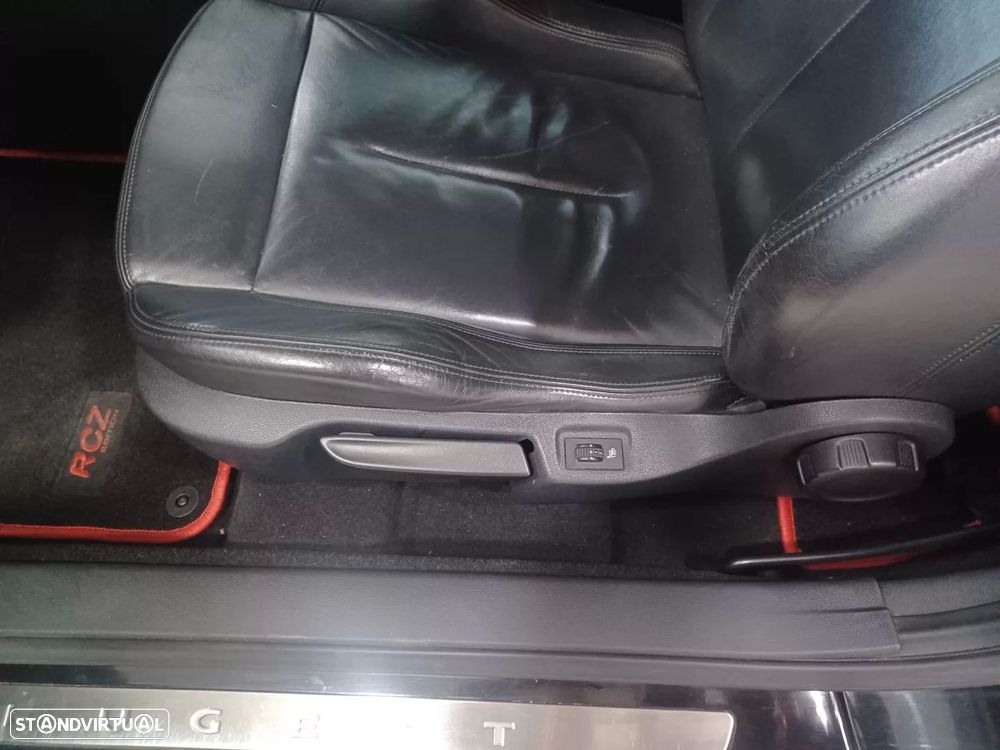 Peugeot RCZ 1.6 200 THP - 20
