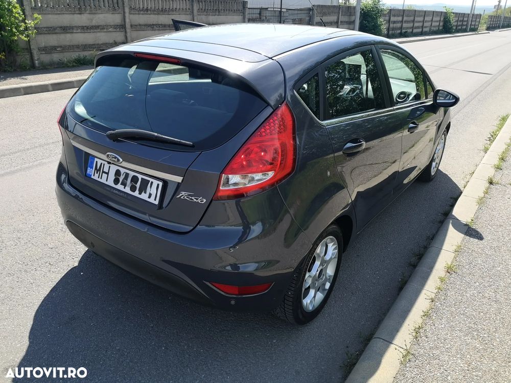 Ford Fiesta 1.6 TDCI Individual - 4