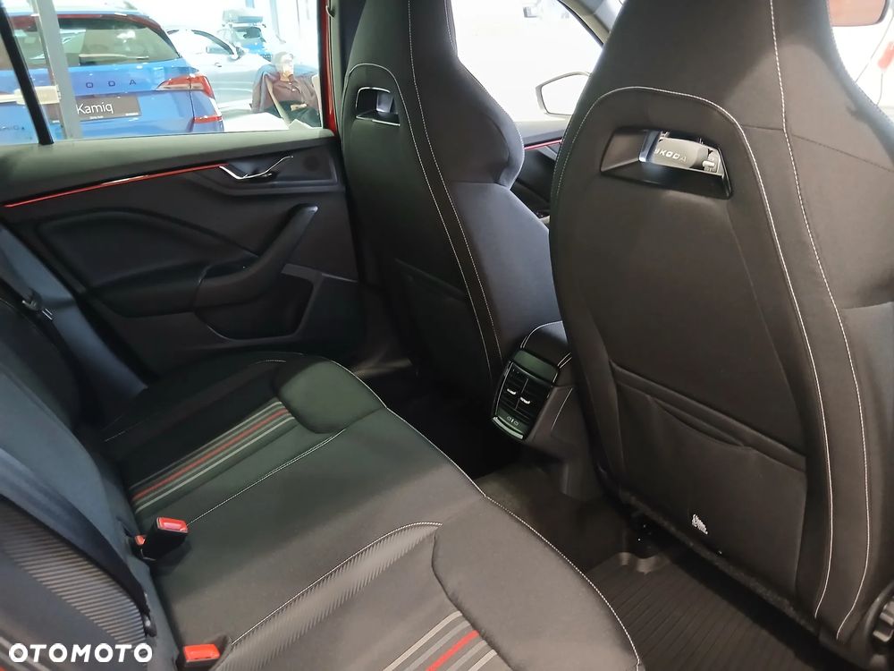 Skoda Kamiq - 16