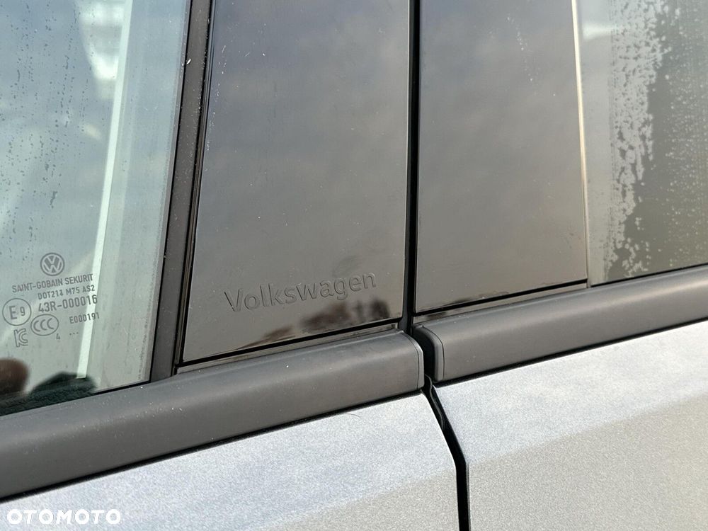 Volkswagen T-Roc 1.5 TSI Style DSG - 33