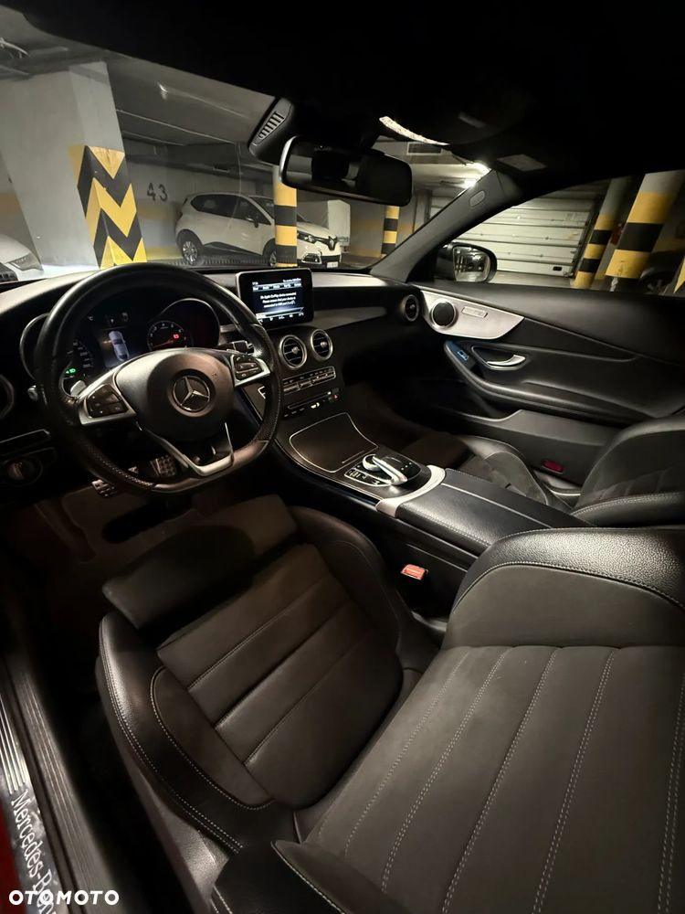 Mercedes-Benz Klasa C 300 9G-TRONIC AMG Line - 21