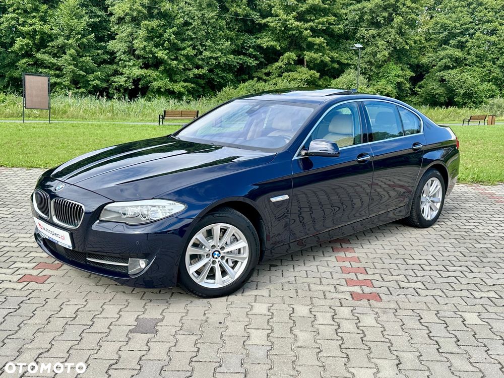 BMW Seria 5 530d xDrive Sport-Aut - 4