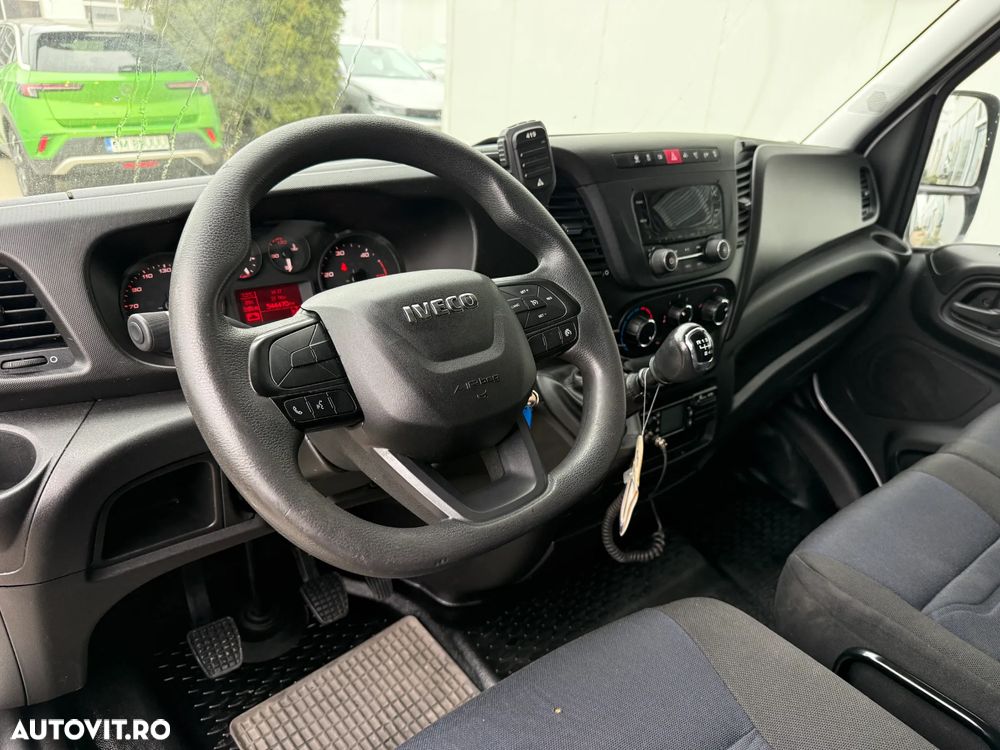Iveco IVECO Daily 35C16H3.0 cabina de dormit si prelata - 9