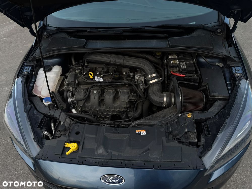 Ford Focus - 16