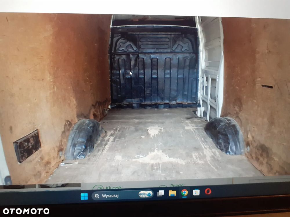 Iveco 35s13 - 32