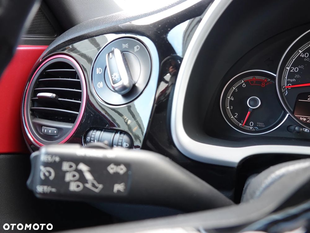 Volkswagen Beetle - 23