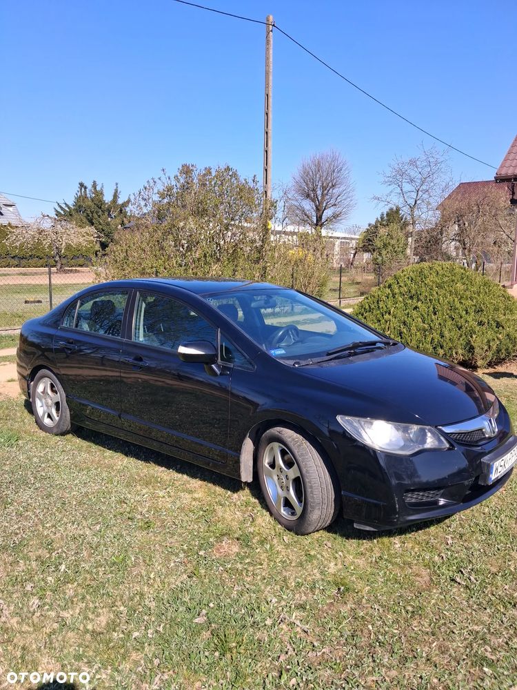 Honda Civic 1.8 Comfort - 2