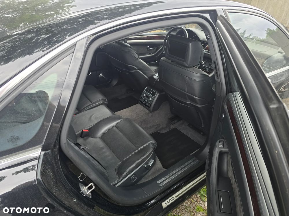 Audi A8 W12 quattro Langversion - 10