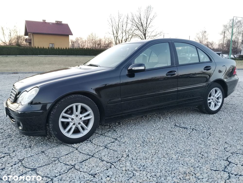 Mercedes-Benz Klasa C 180 Kompressor Avantgarde Starline - 2