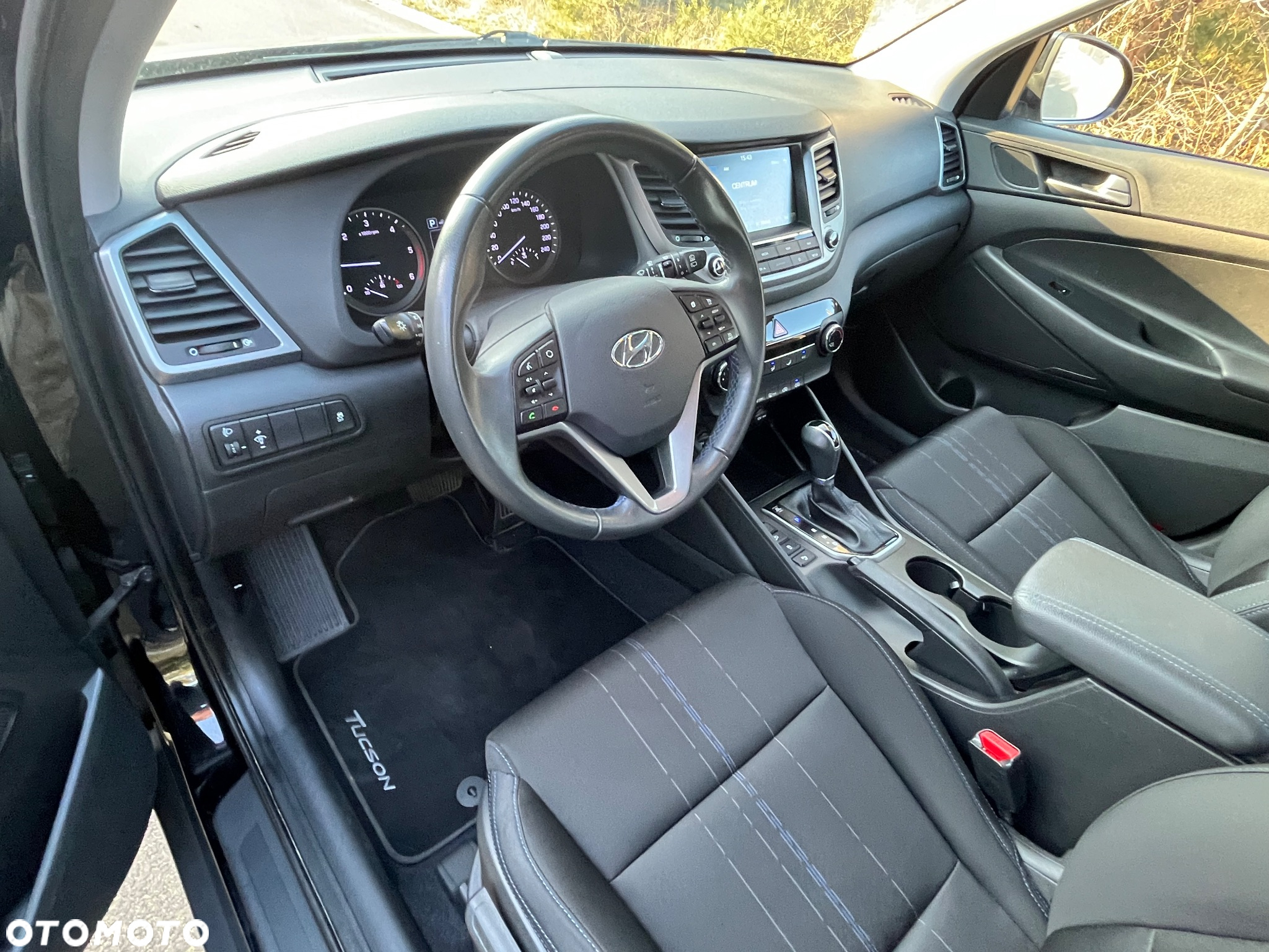 Hyundai Tucson blue 1.7 CRDi 2WD DCT Advantage - 8