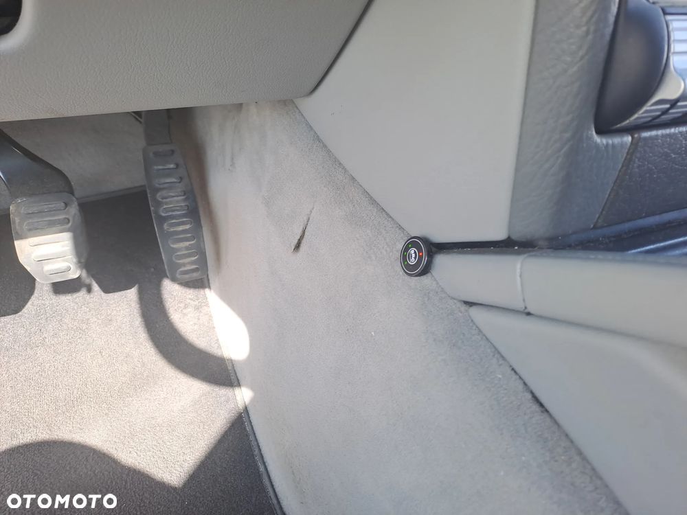 Porsche Cayenne - 13