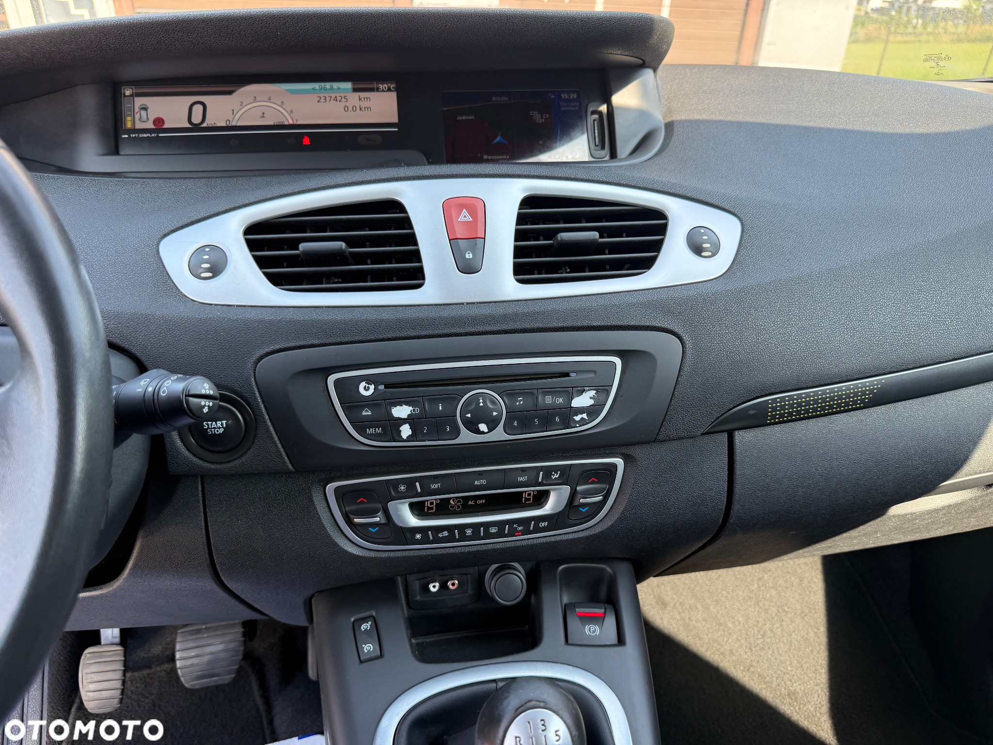 Renault Grand Scenic Gr 1.4 16V TCE TomTom Edition - 31