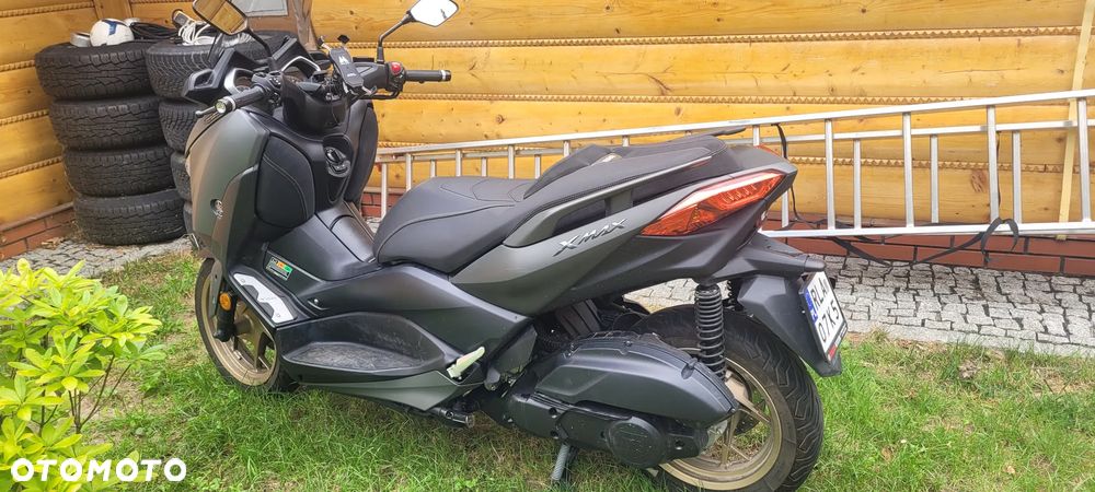 Yamaha X-max - 5