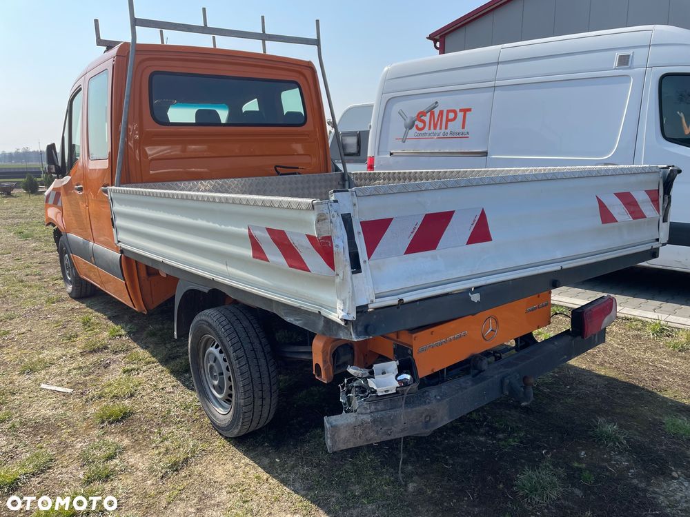 Mercedes-Benz Sprinter - 5