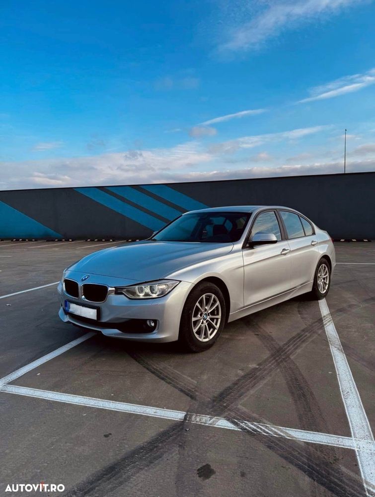 BMW Seria 3 318d xDrive - 1