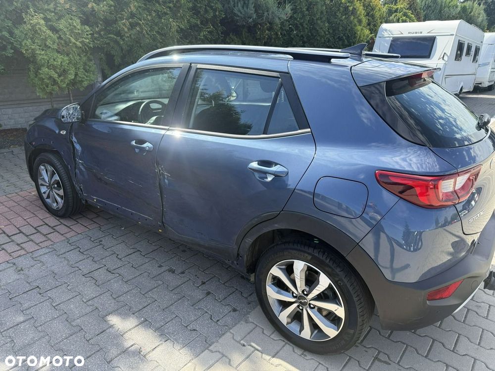 Kia Stonic - 5