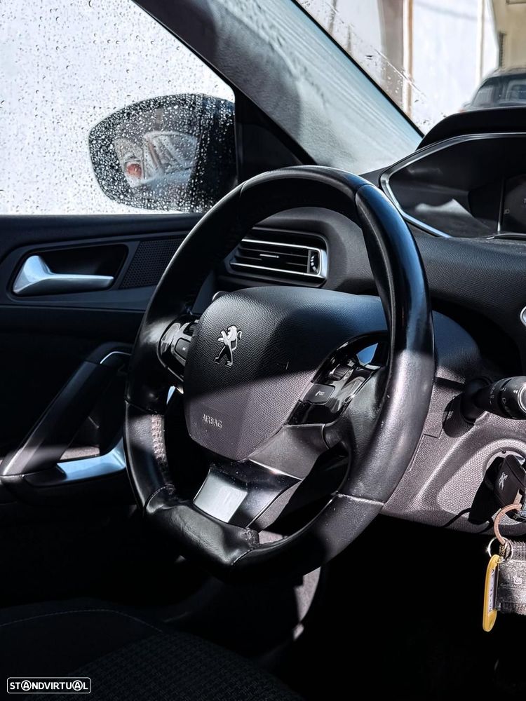 Peugeot 308 1.5 BlueHDi Style - 6