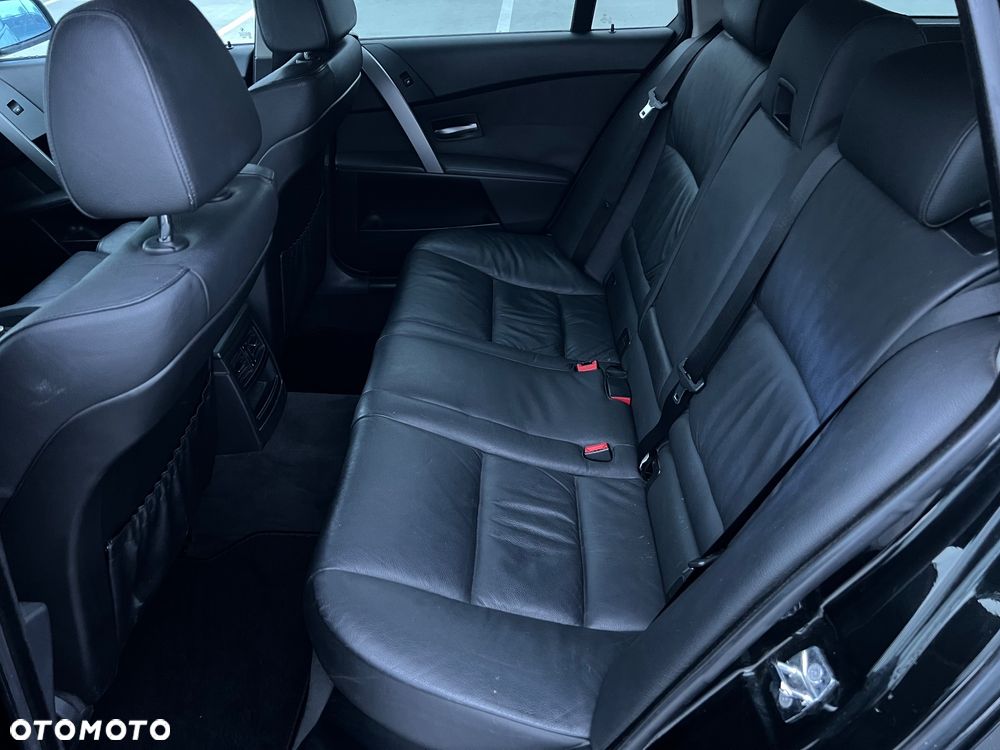 BMW Seria 5 - 24