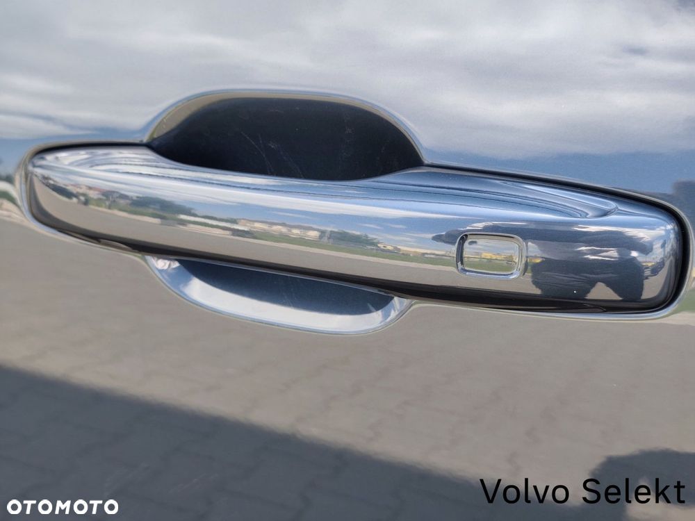 Volvo XC 60 - 35
