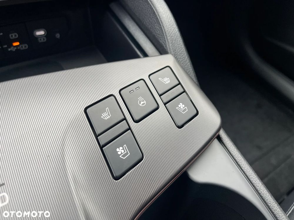 Kia Sportage 1.6 T-GDI HEV GT Line 2WD - 27