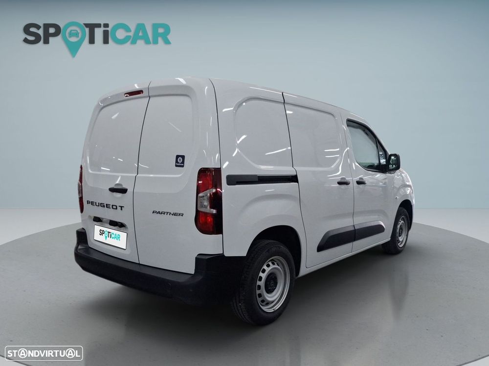 Peugeot Partner - 8