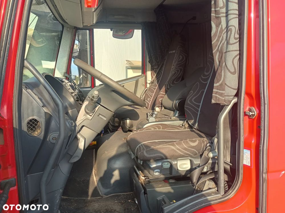 Iveco 100E22 - 8