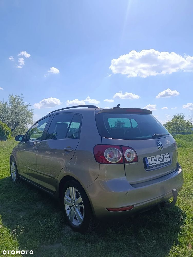 Volkswagen Golf Plus 1.6 TDI Comfortline - 3