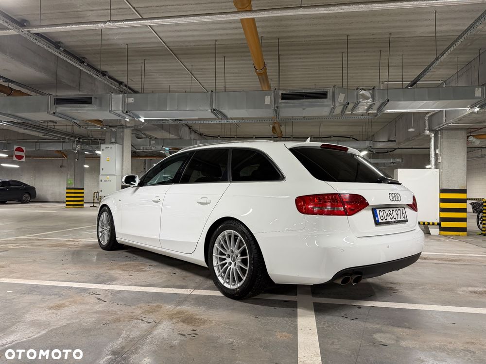 Audi A4 Avant 2.0 TDI - 4