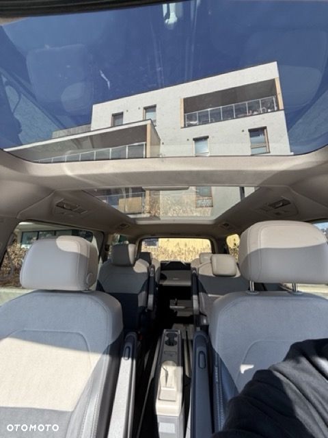 Volkswagen Multivan 2.0 TSI L2 Style DSG - 25