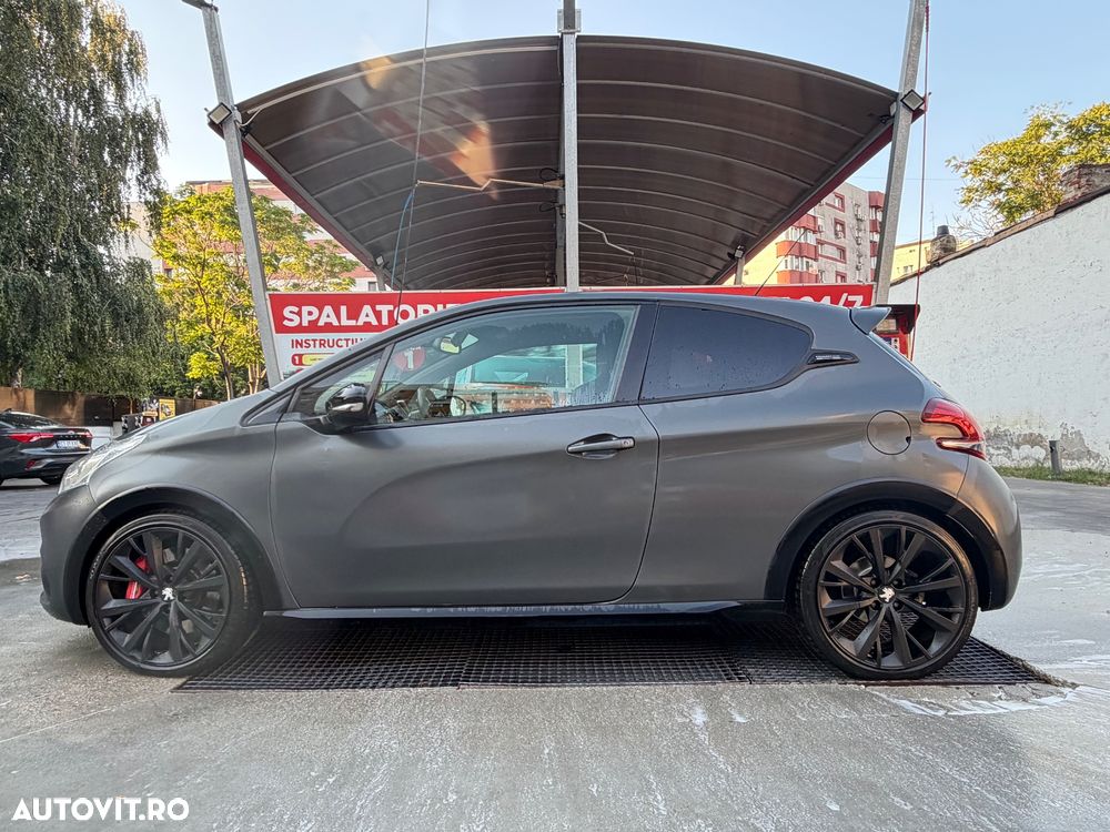 Peugeot 208 GTI 1.6 L THP - 3