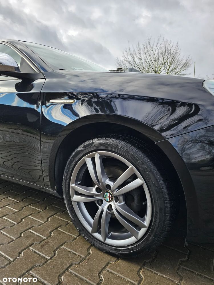 Alfa Romeo Giulietta 1.6 JTDM 16V - 4