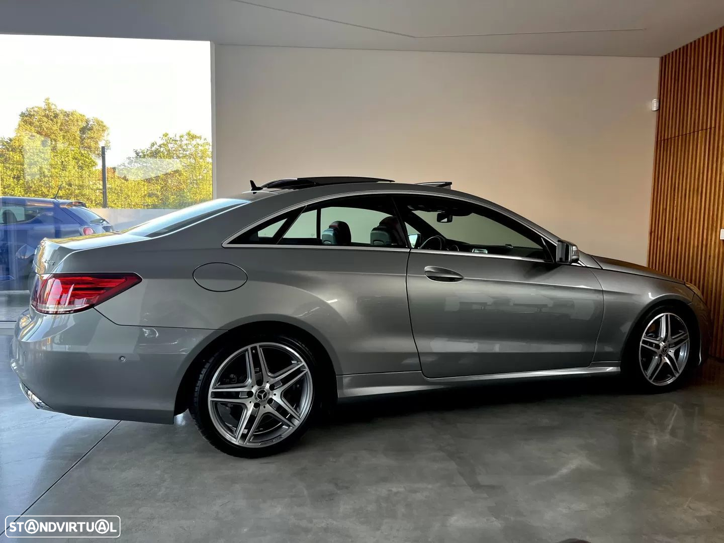 Mercedes-Benz E 220 CDI Coupe 7G-TRONIC - 46