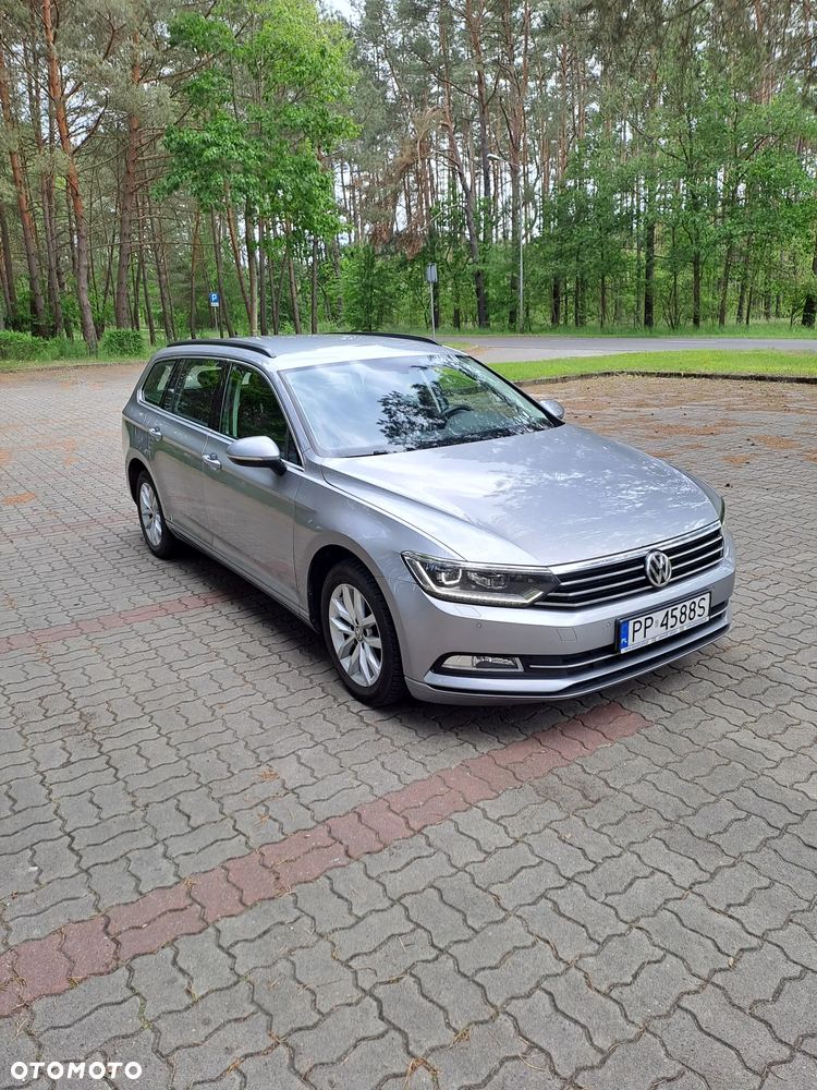 Volkswagen Passat 1.6 TDI (BlueMotion Technology) Comfortline - 8