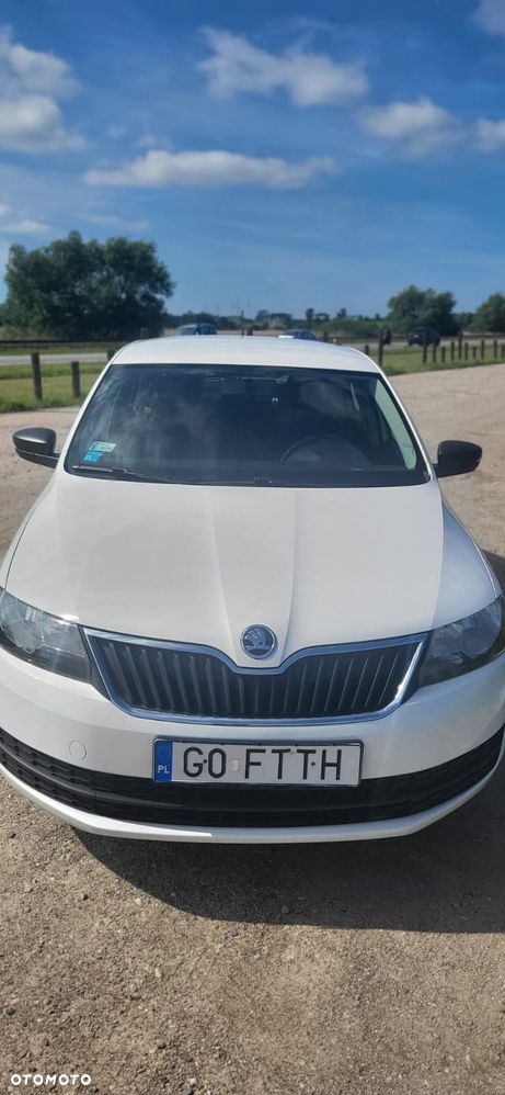 Skoda RAPID 1.2 TSI Active - 11