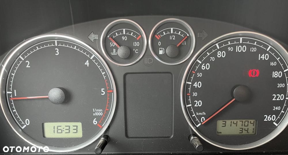 Volkswagen Sharan - 7